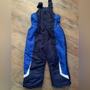 Boys snow pants
